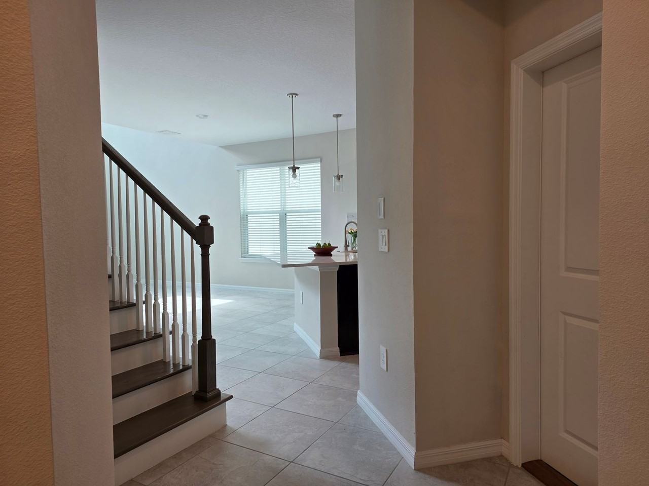 2865 High Pointe St - Photo 5 of 48