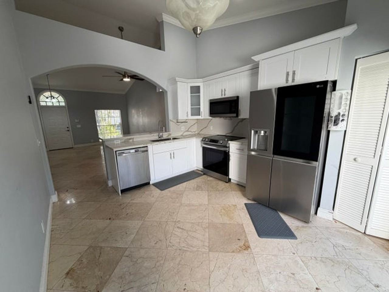 7657 Sanctuary Dr - Photo 3 of 16