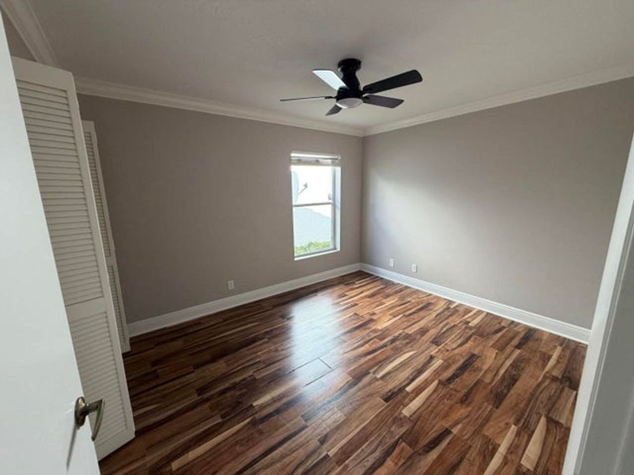 7657 Sanctuary Dr - Photo 6 of 16