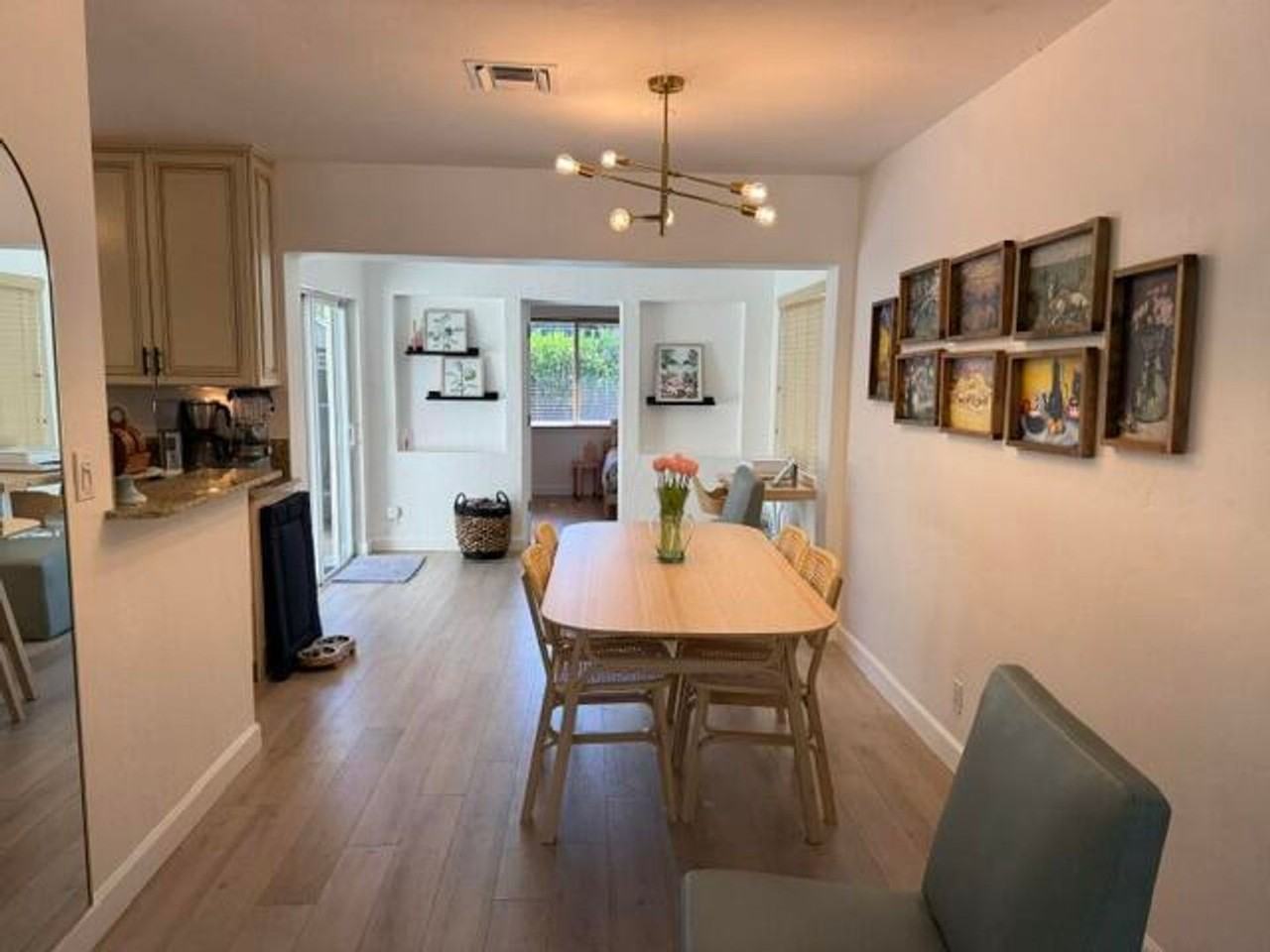 632 Sw 8th Ave - Photo 3 of 16