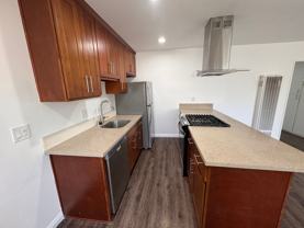 2210 Vanderbilt Ln - Photo 1 of 1