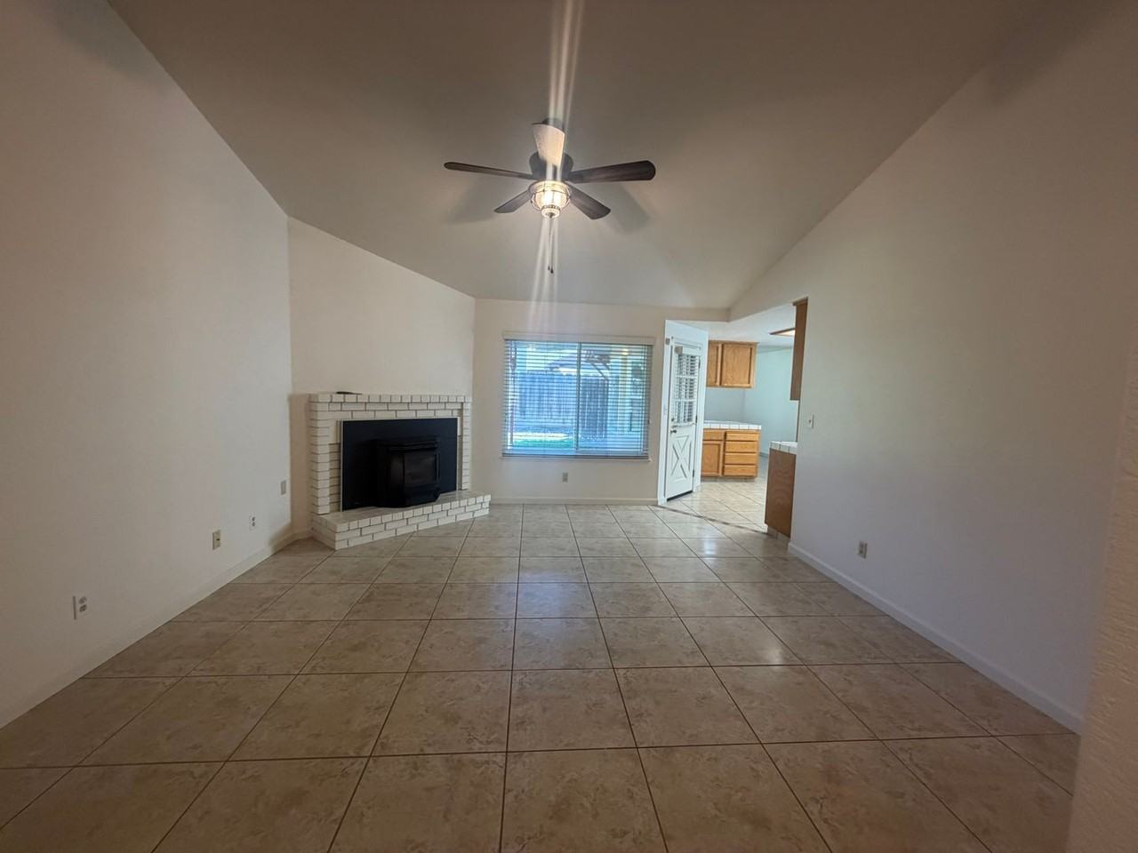 1904 Nutmeg Ct - Photo 5 of 45