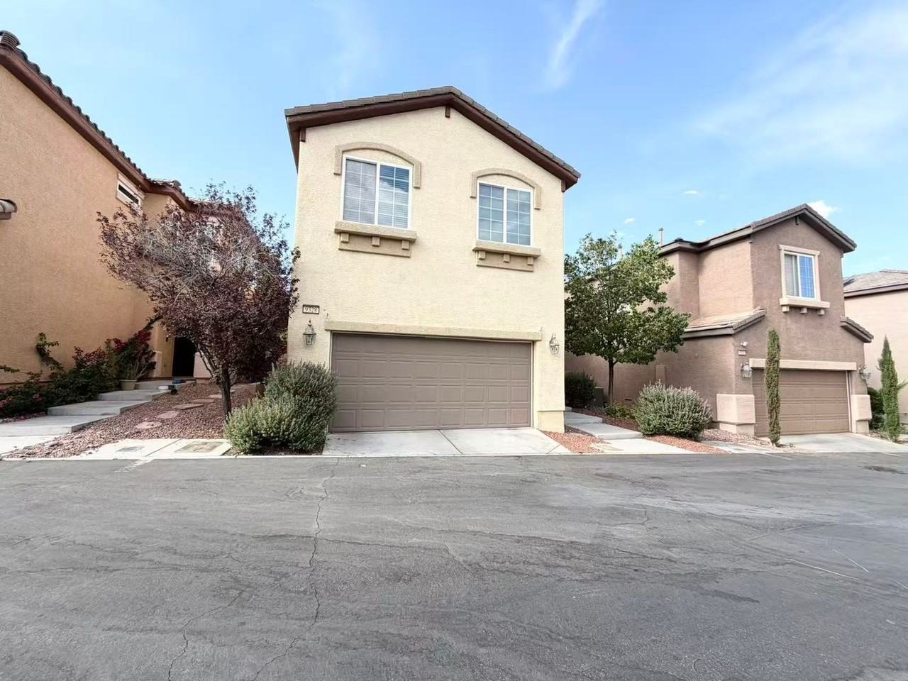 9328 Flowering Tulip Ave - Photo 2 of 17