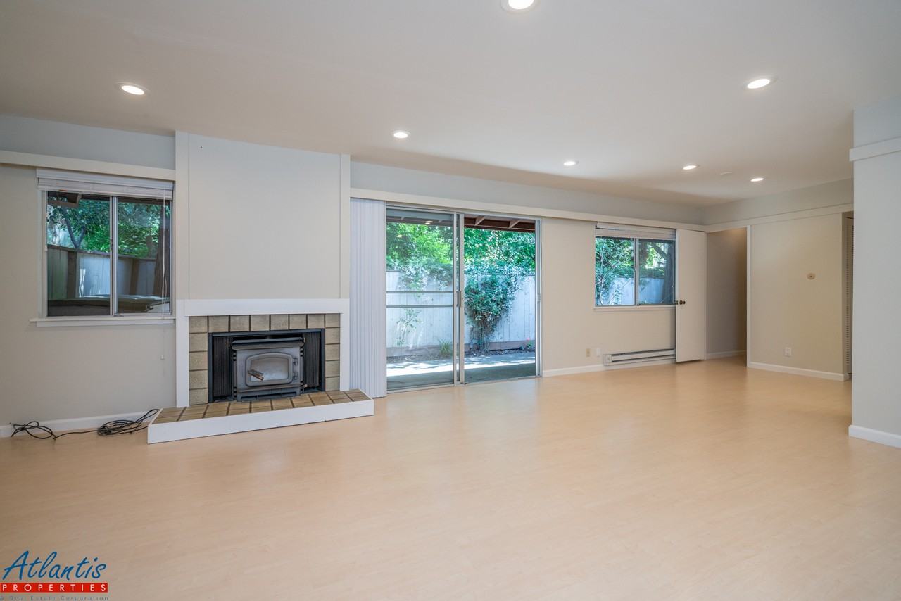 500 W Middlefield Rd #141 - Photo 2 of 15