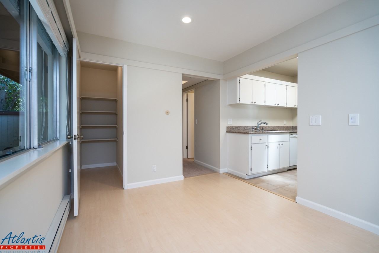 500 W Middlefield Rd #141 - Photo 6 of 15