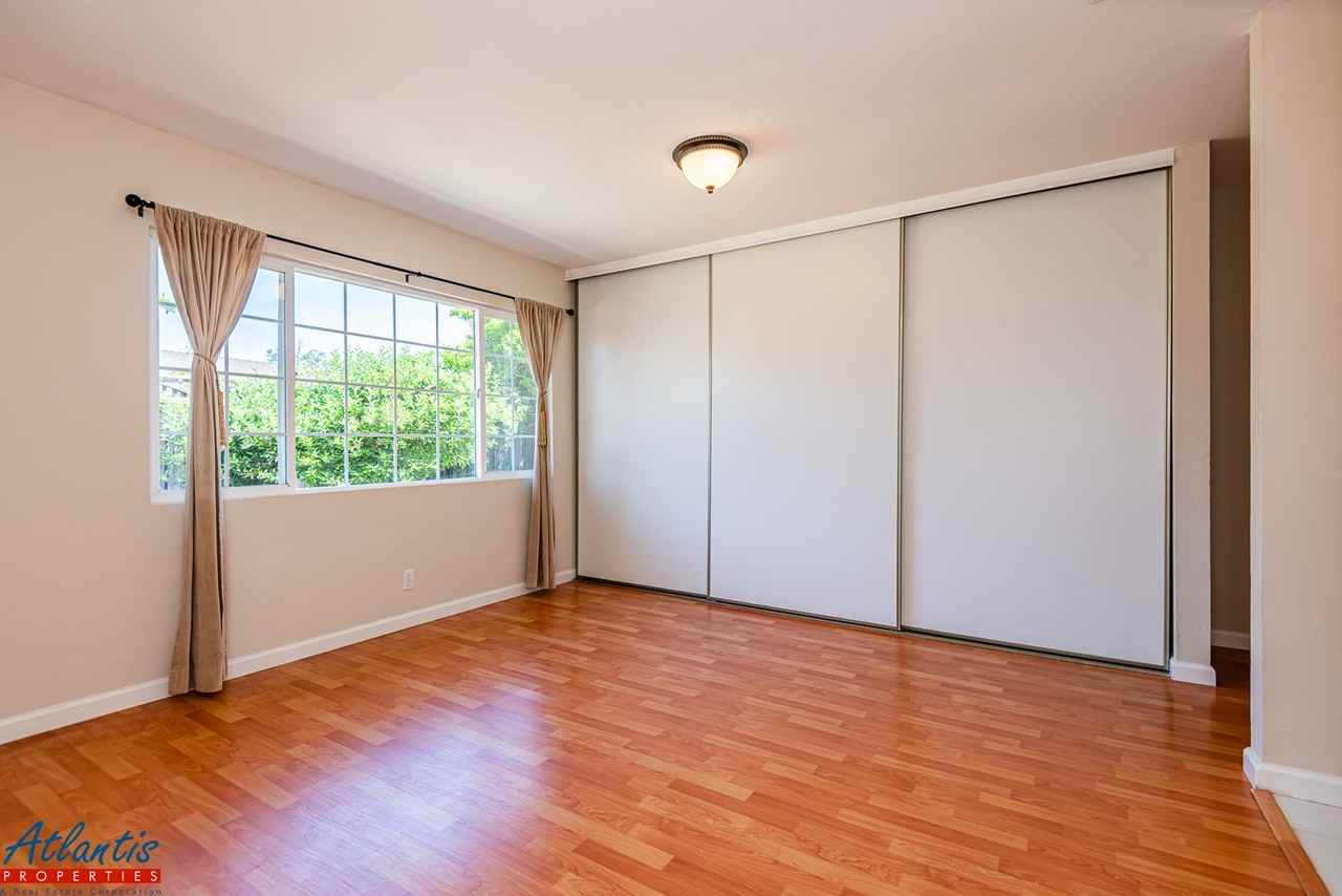 2109 Avenida De Las Flores - Photo 6 of 15