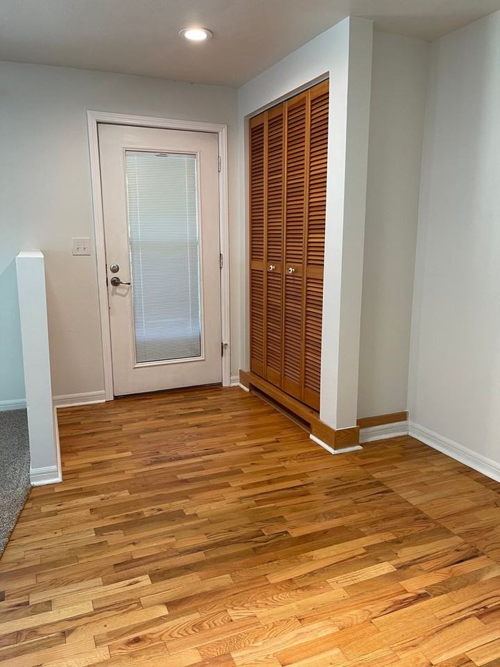 3082 Ne Vine St - Photo 3 of 14