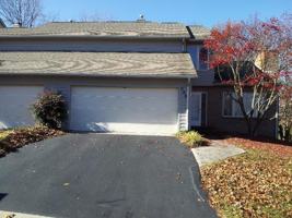 featured image of 208 Woods Edge Ct #1