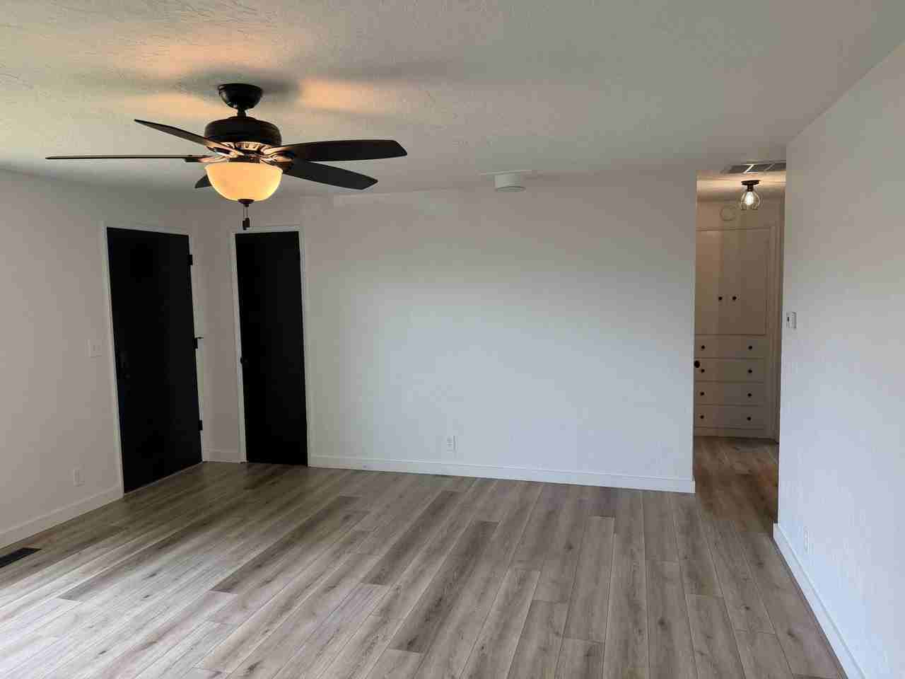 518 S 47th St - Photo 6 of 38