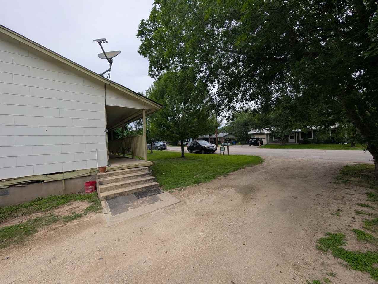 165 Richter Ln - Photo 5 of 41