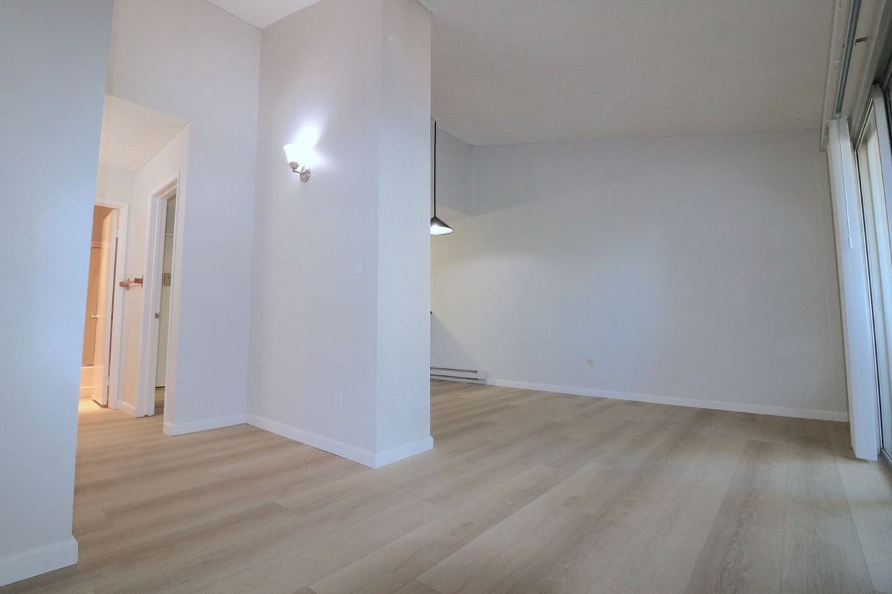 1621 Hotel Cir S #E329 - Photo 2 of 27
