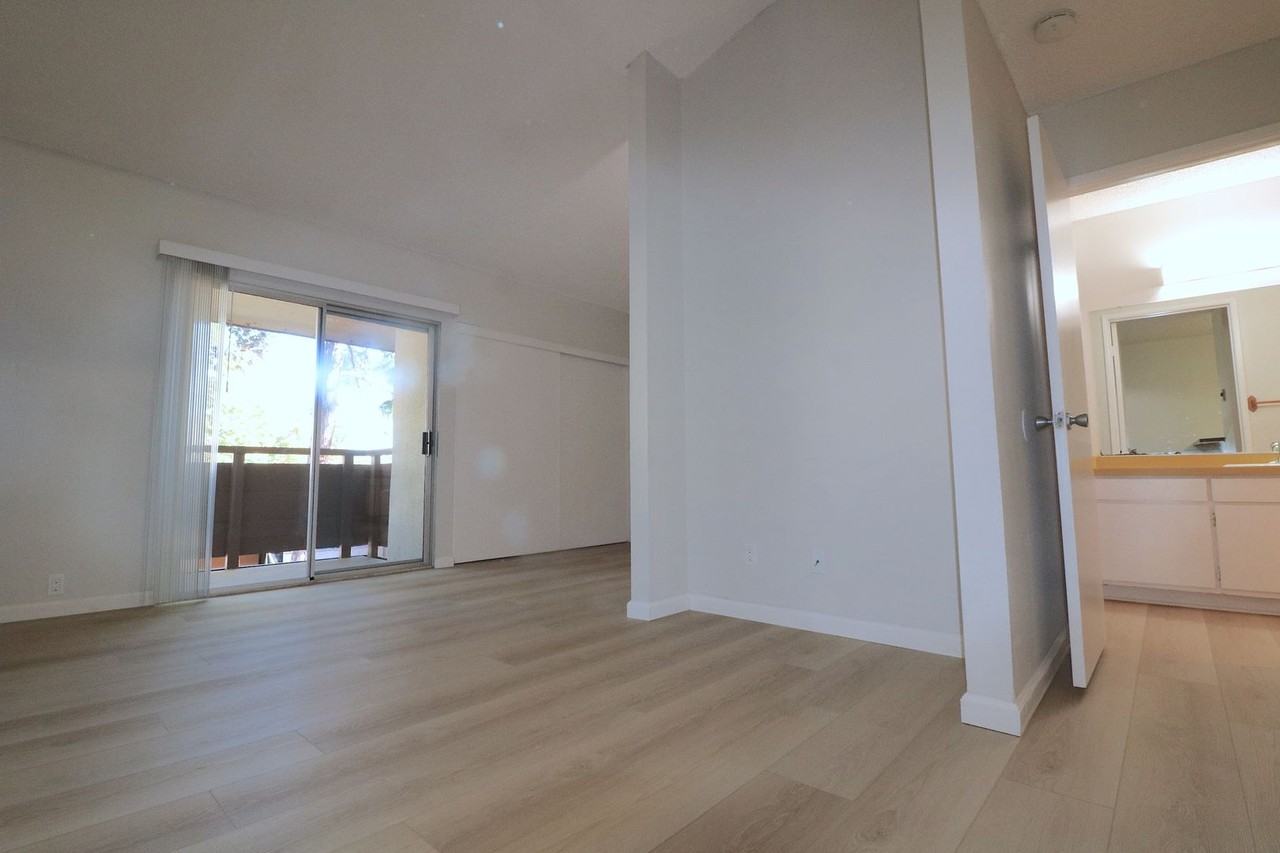 1621 Hotel Cir S #E329 - Photo 3 of 27