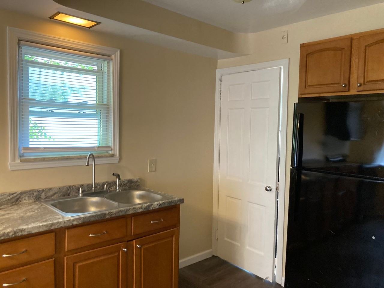 4206 Hinsdale Rd - Photo 4 of 36