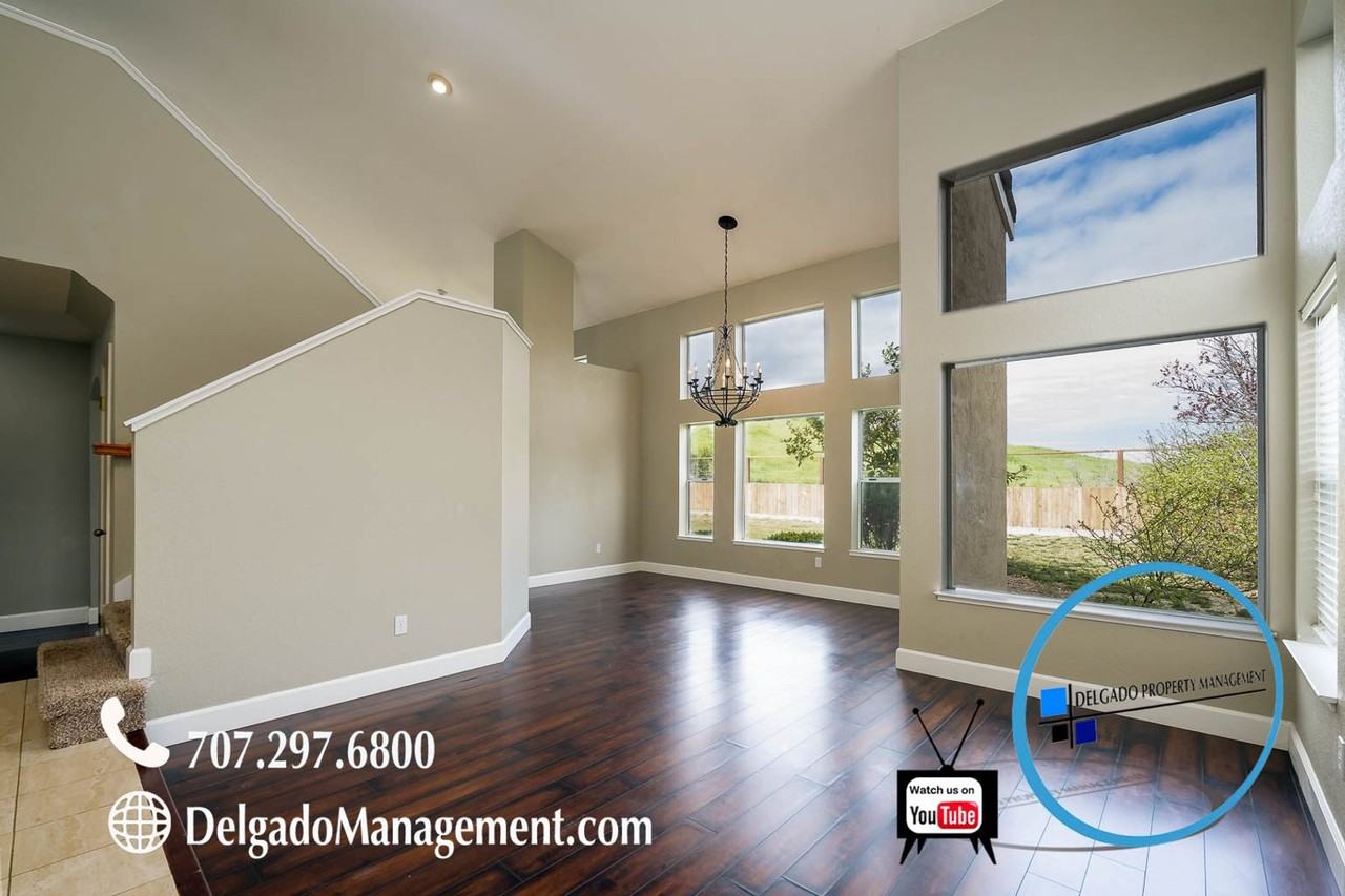 145 Panorama Dr - Photo 3 of 32