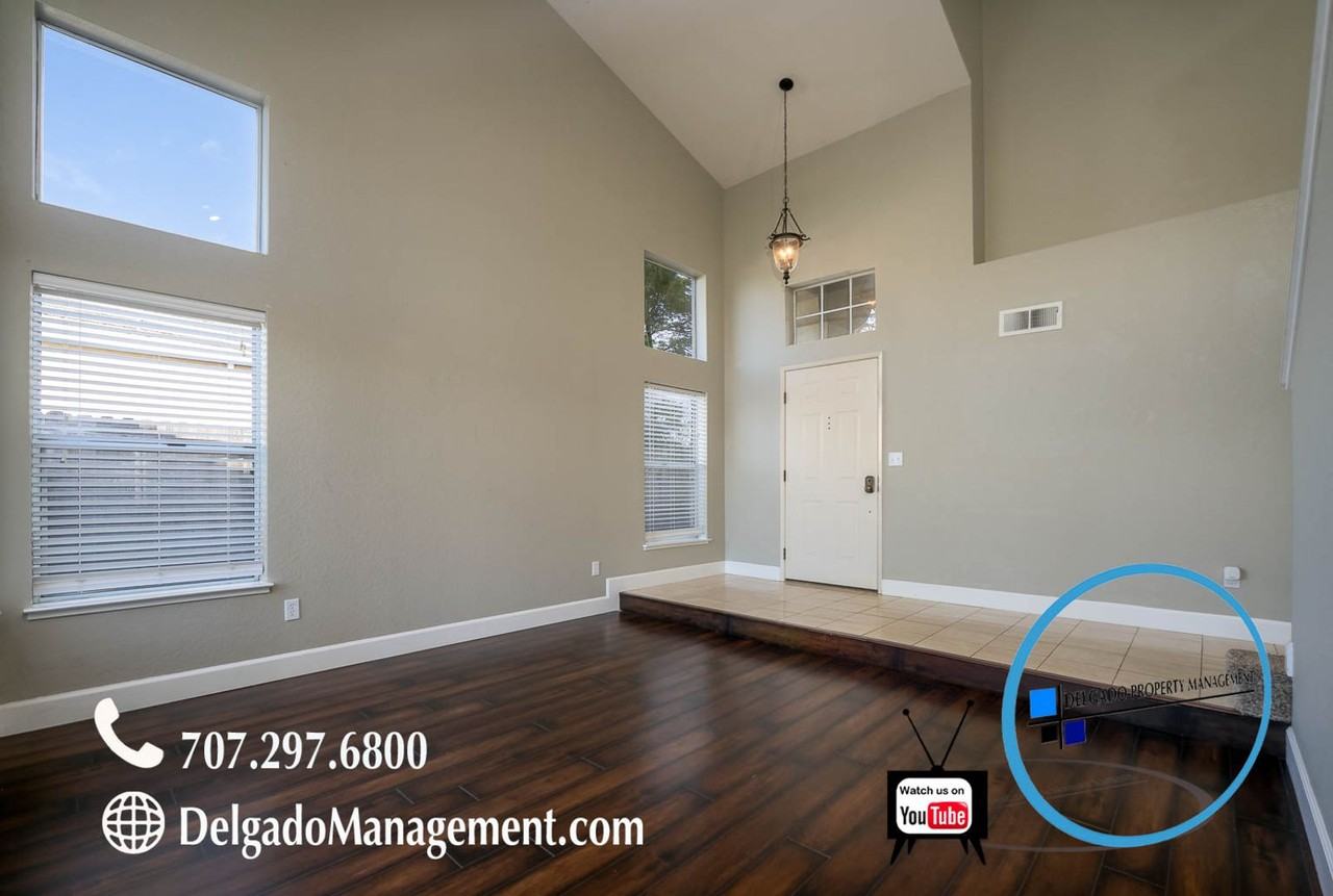 145 Panorama Dr - Photo 5 of 32