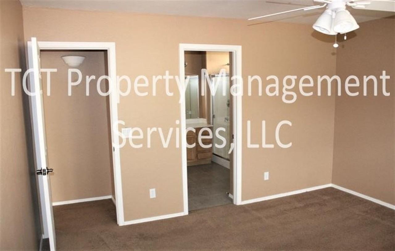961 W Toltec Dr - Photo 5 of 7