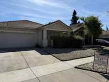 2215 Hearst St - Photo 1 of 1