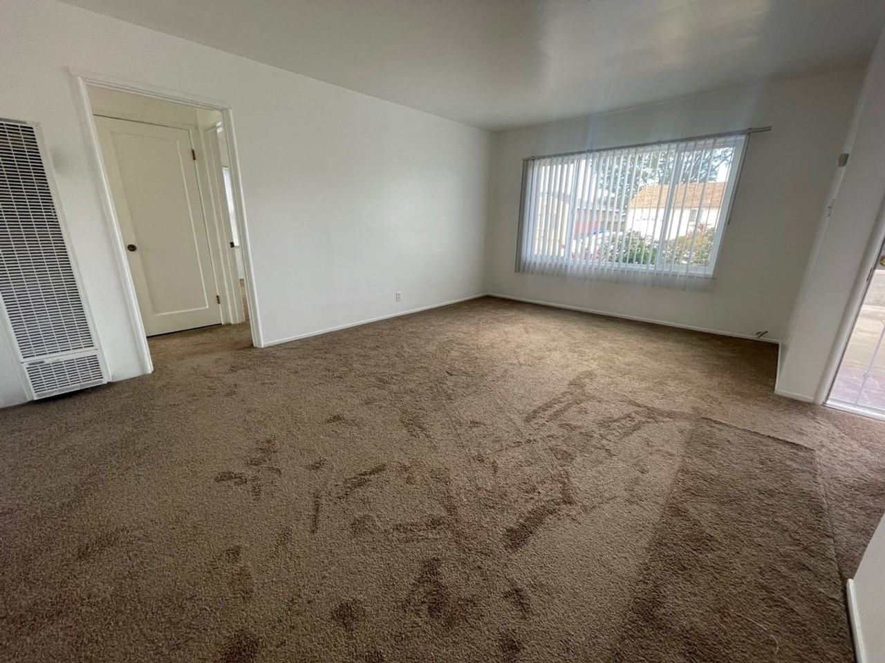 1720 142nd Ave - Photo 5 of 22