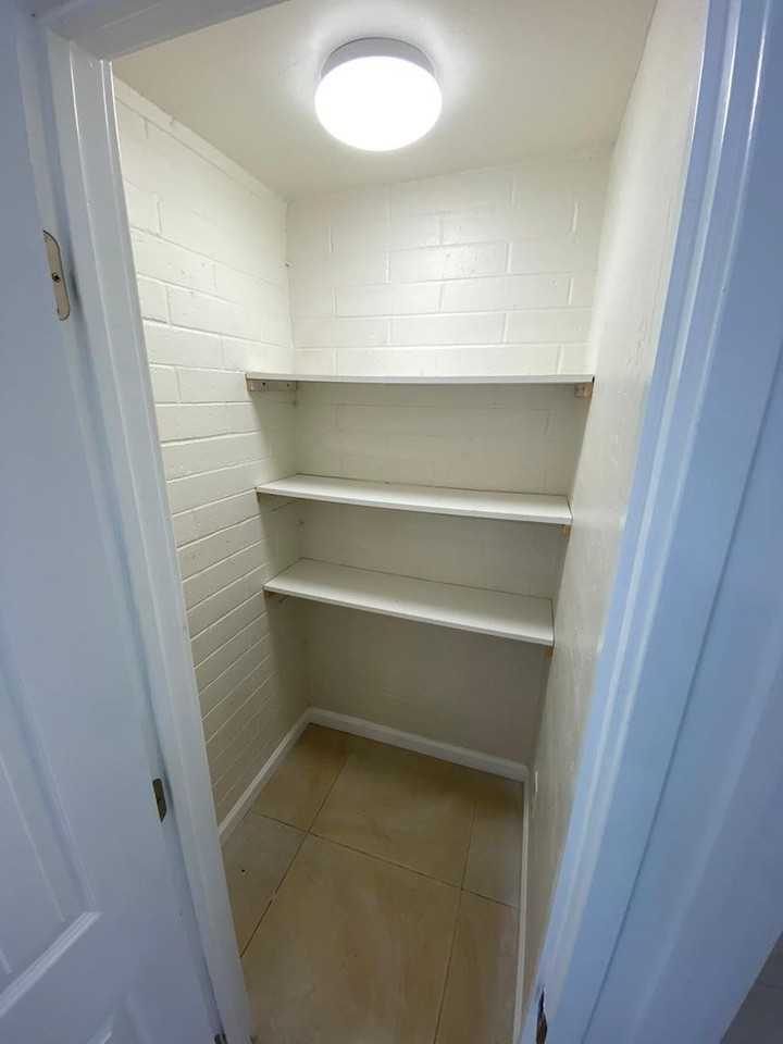 601 E Valley Pkwy - Photo 5 of 7