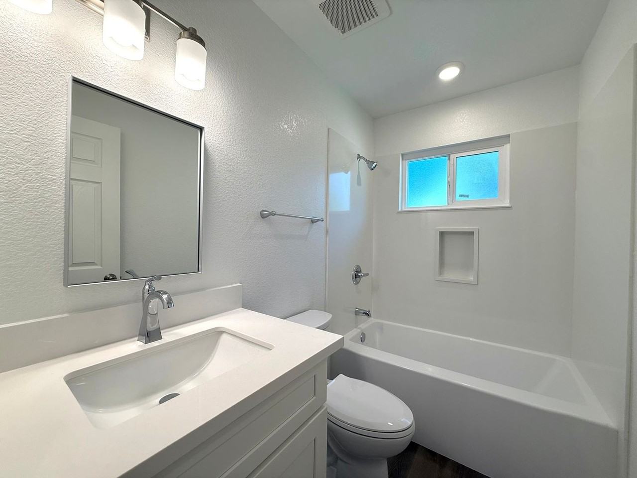 6007 Rye Way - Photo 7 of 12