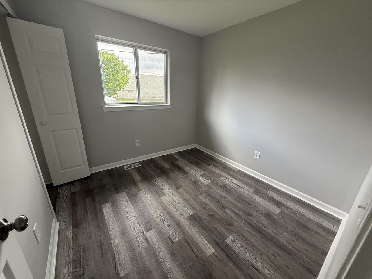12832 Toepfer Rd - Photo 5 of 10