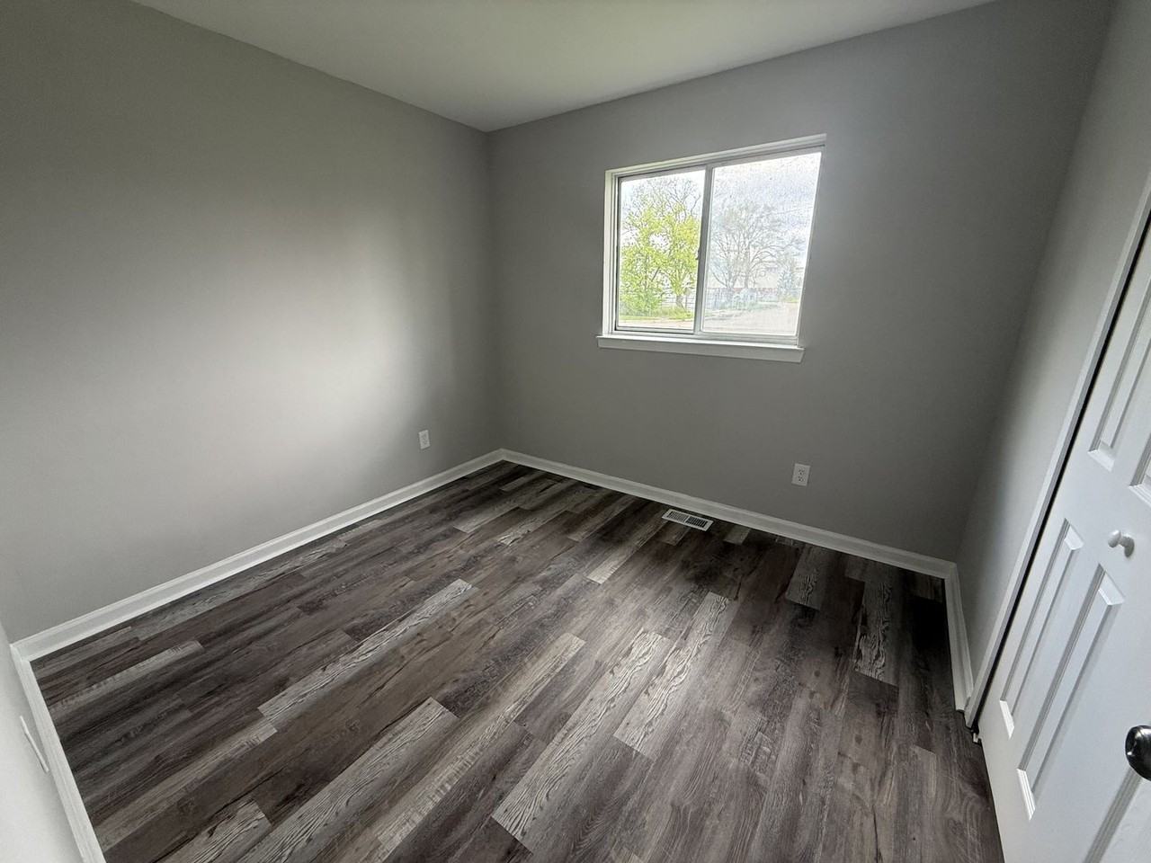 12832 Toepfer Rd - Photo 7 of 10
