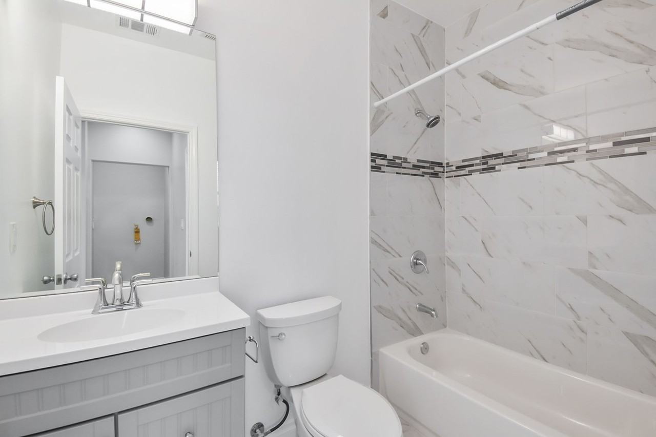513 S Oak St - Photo 6 of 27