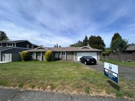 216 Bayside Pl - Photo 1 of 1