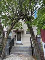 featured image of 125 Lebanon St #2