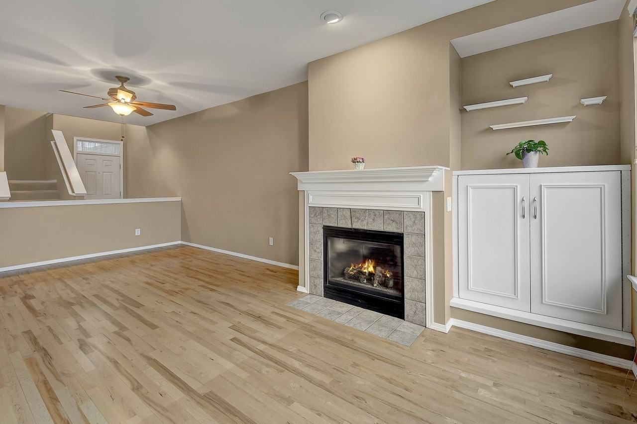 7728 Fairway Ave Se #903 - Photo 7 of 16