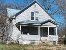 125 S Wilson Ave - Photo 1 of 1