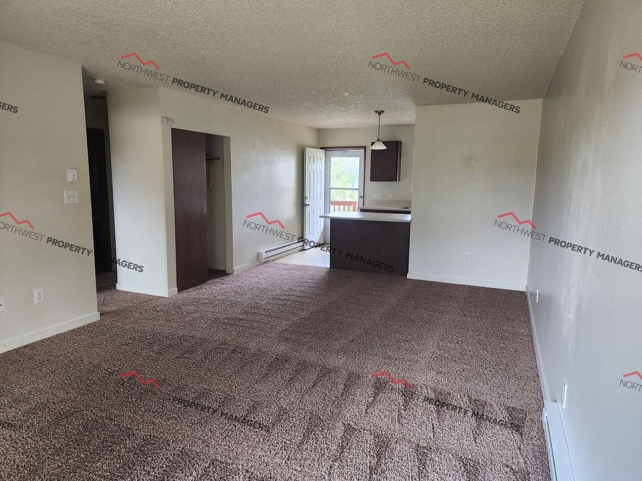 Monte Villa Apartments | R282E | - Photo 3 of 23