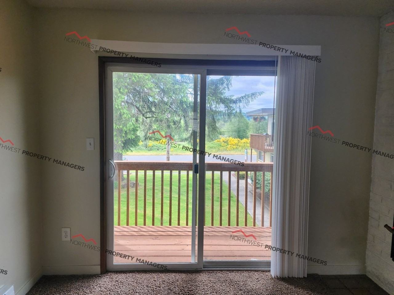 Monte Villa Apartments | R282E | - Photo 7 of 23