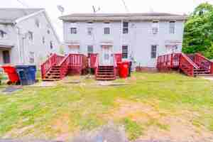 featured image of 39 Coral Ave