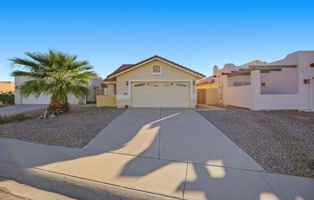 featured image of 2094 N Sweetwater Dr