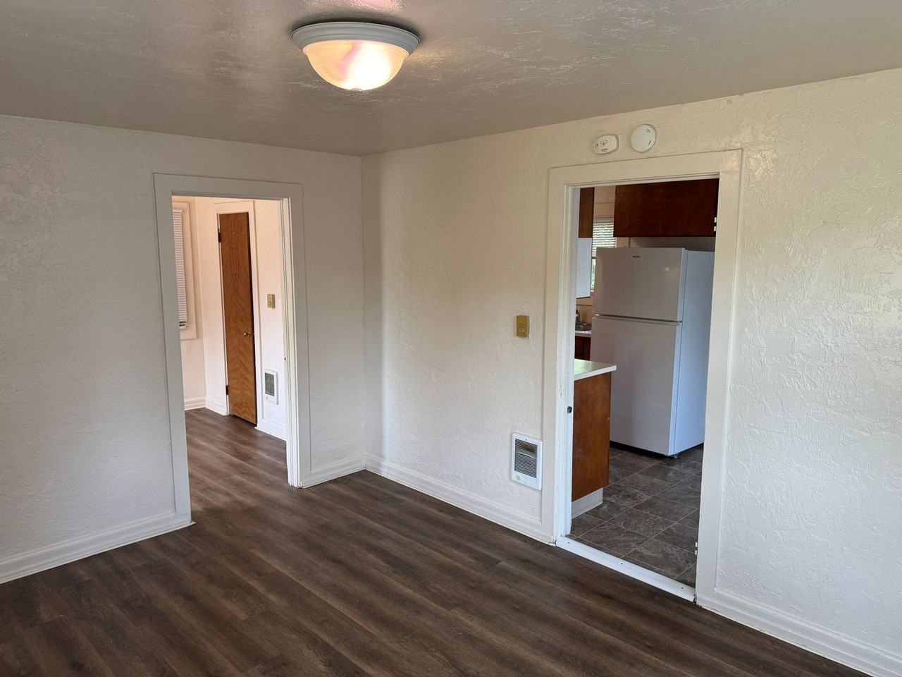 2691 Edison St - Photo 5 of 22