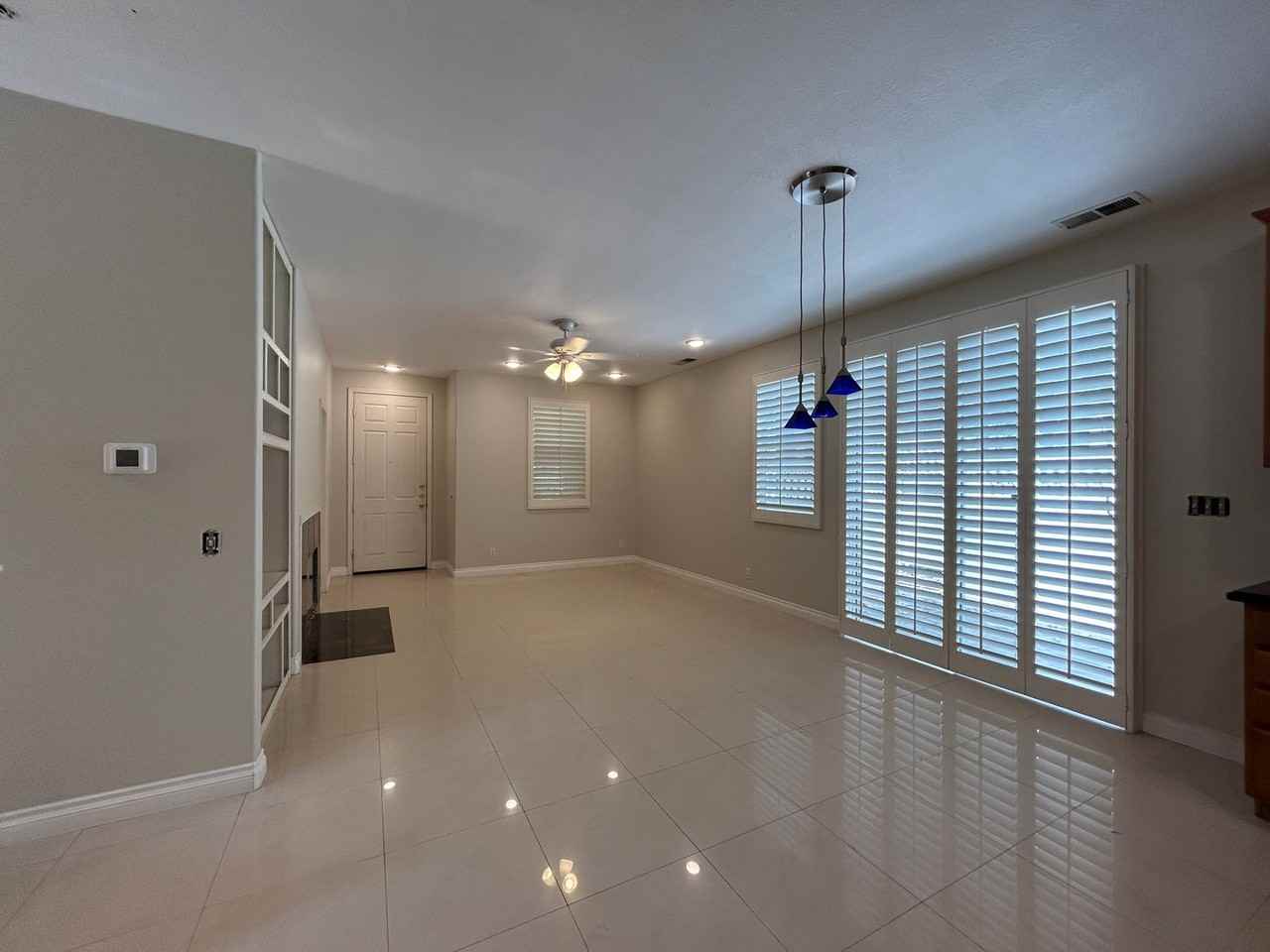 1361 Osborne Ct - Photo 6 of 34