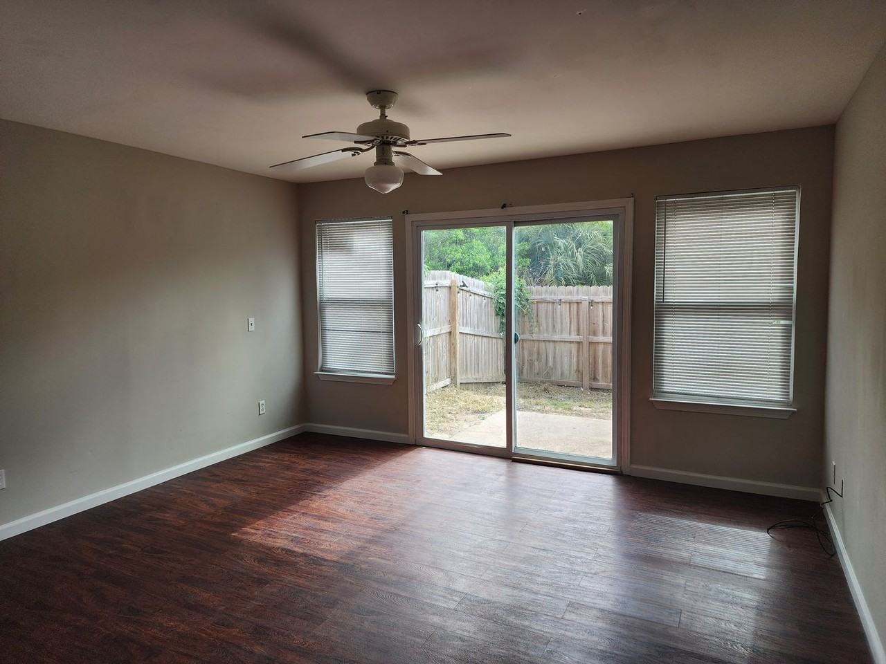 4455 W 19th St #17 - Photo 7 of 19