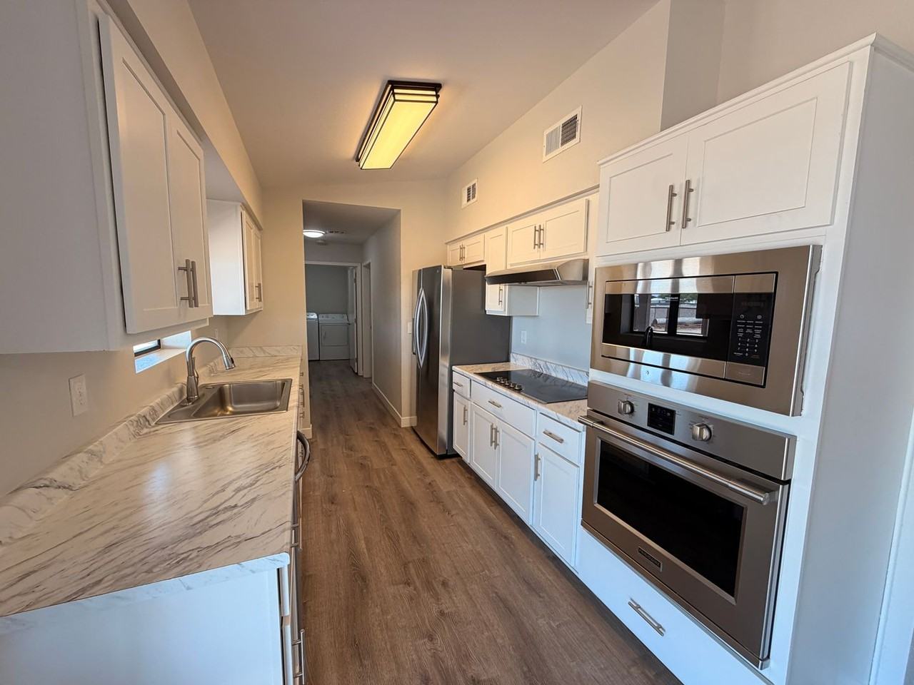 19205 W Whitton Ave - Photo 5 of 20