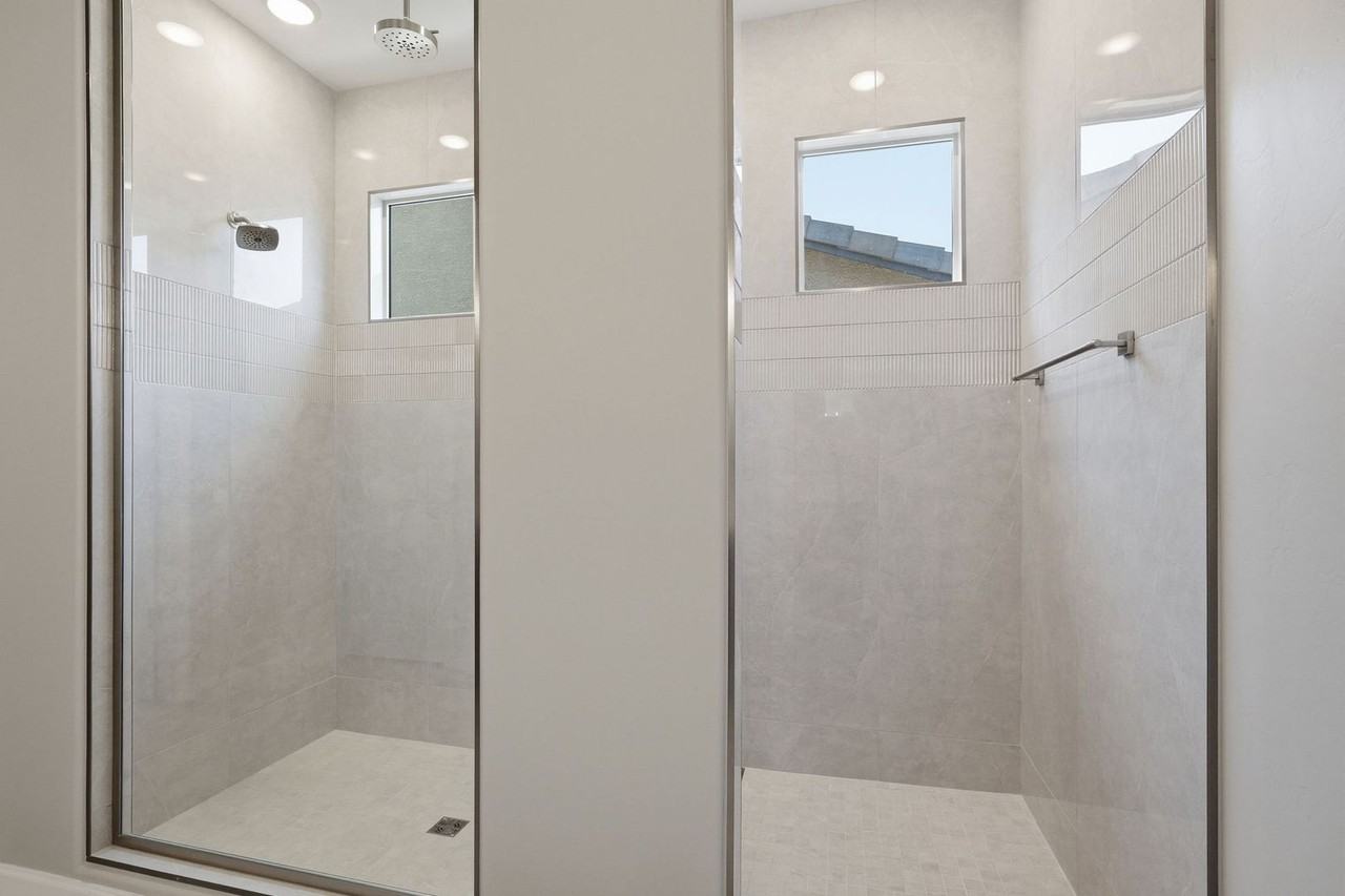 293 293 E Jasper Court - Photo 4 of 42