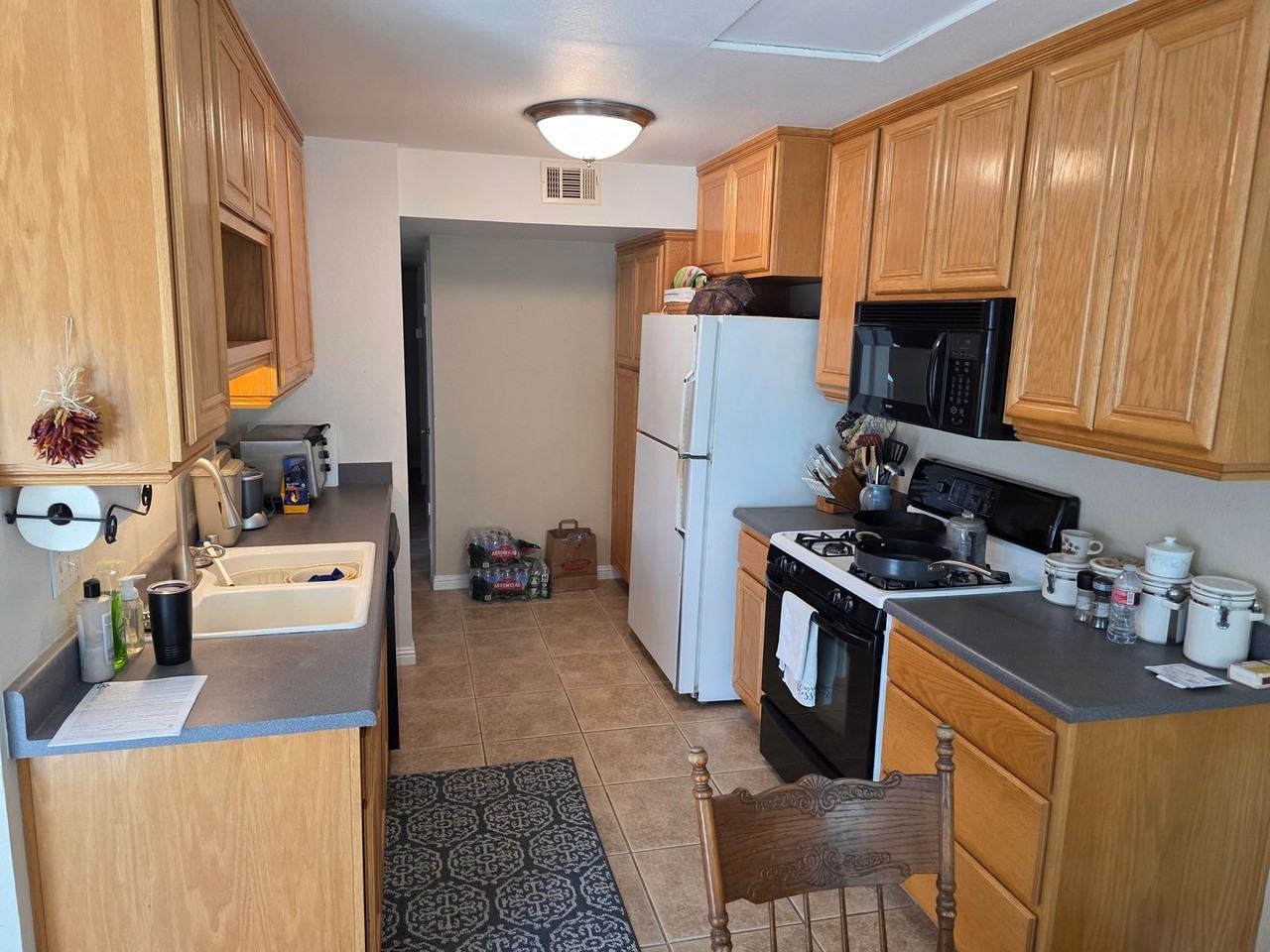 553 Carrie Cir - Photo 2 of 19