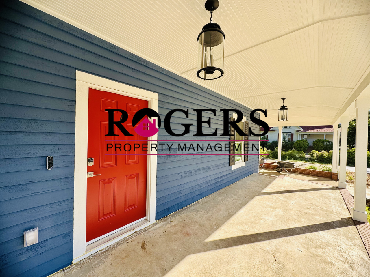 216 Forest Avenue - Photo 2 of 31