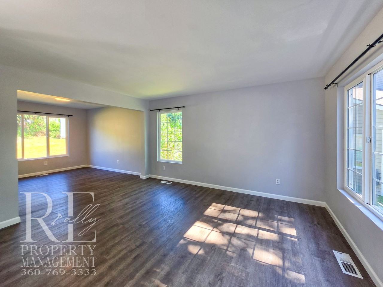6314 Greengate Pl Se - Photo 4 of 32