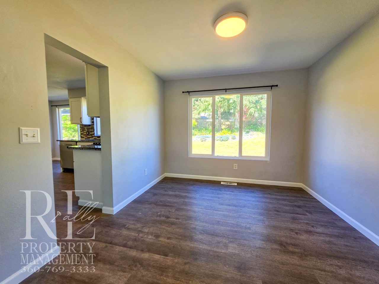 6314 Greengate Pl Se - Photo 5 of 32