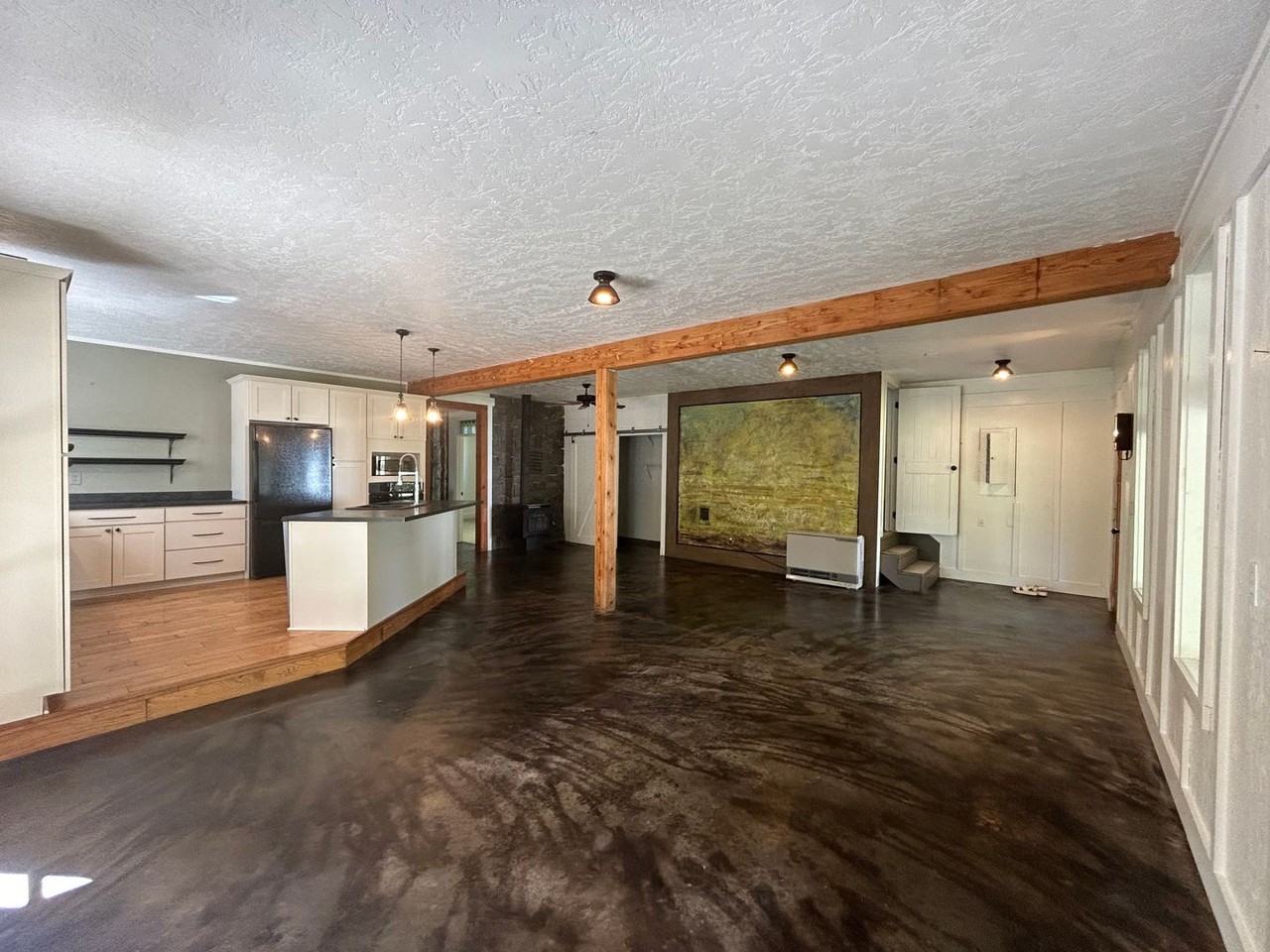 562 Skalkaho Hwy - Photo 7 of 41