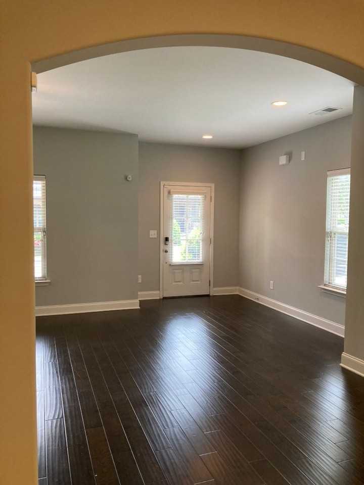 530 Vintage Green Ln - Photo 5 of 30