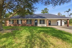 featured image of 2014 N Iona Dr