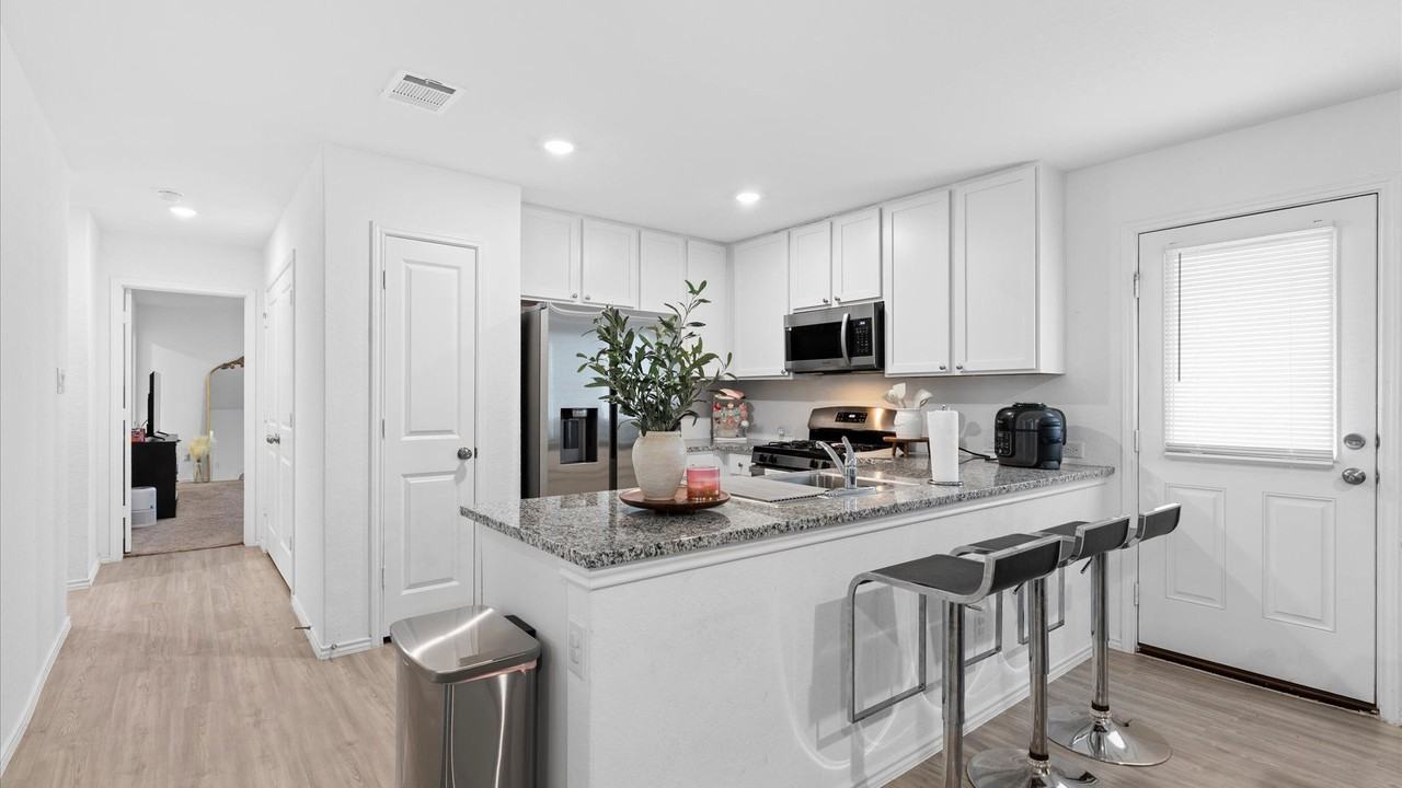 5463 Daphne Path - Photo 7 of 22