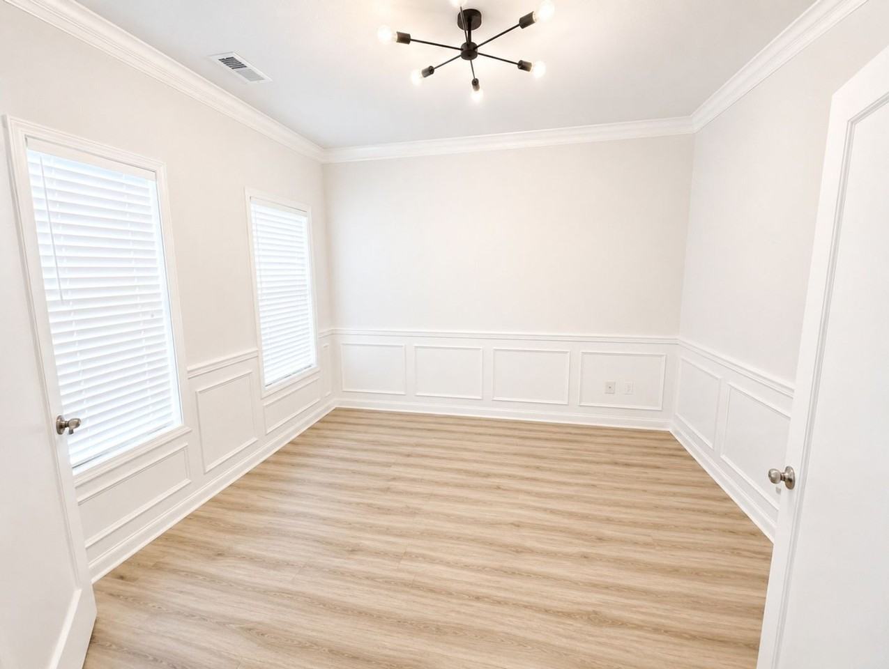 1221 Bentwillow Way - Photo 5 of 18