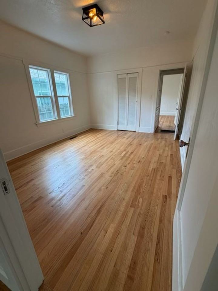 3235 T St - Photo 3 of 10